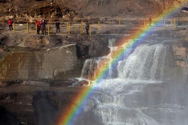 奧術皇座筆趣閣
