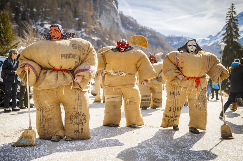 by迷迭十三筆趣閣