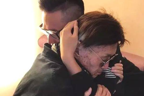 病弱萬人迷快穿折綿綿免費