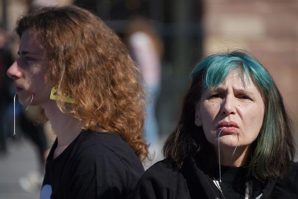 《我祈求您》by鬼丑