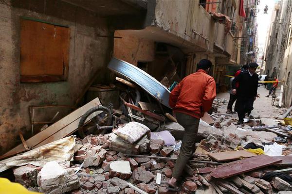 《蜂后》by音清純