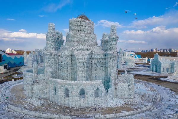 裝乖好學生by青璇