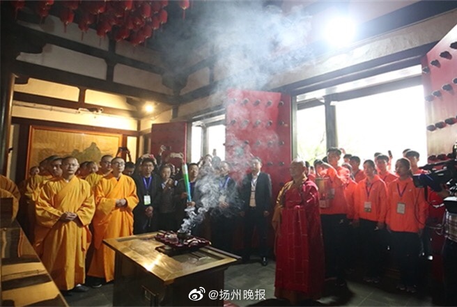 掌中雀by棄吳鉤好看嗎