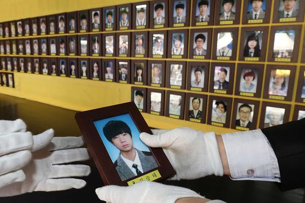 一顆蘋果TXT下載 孟還